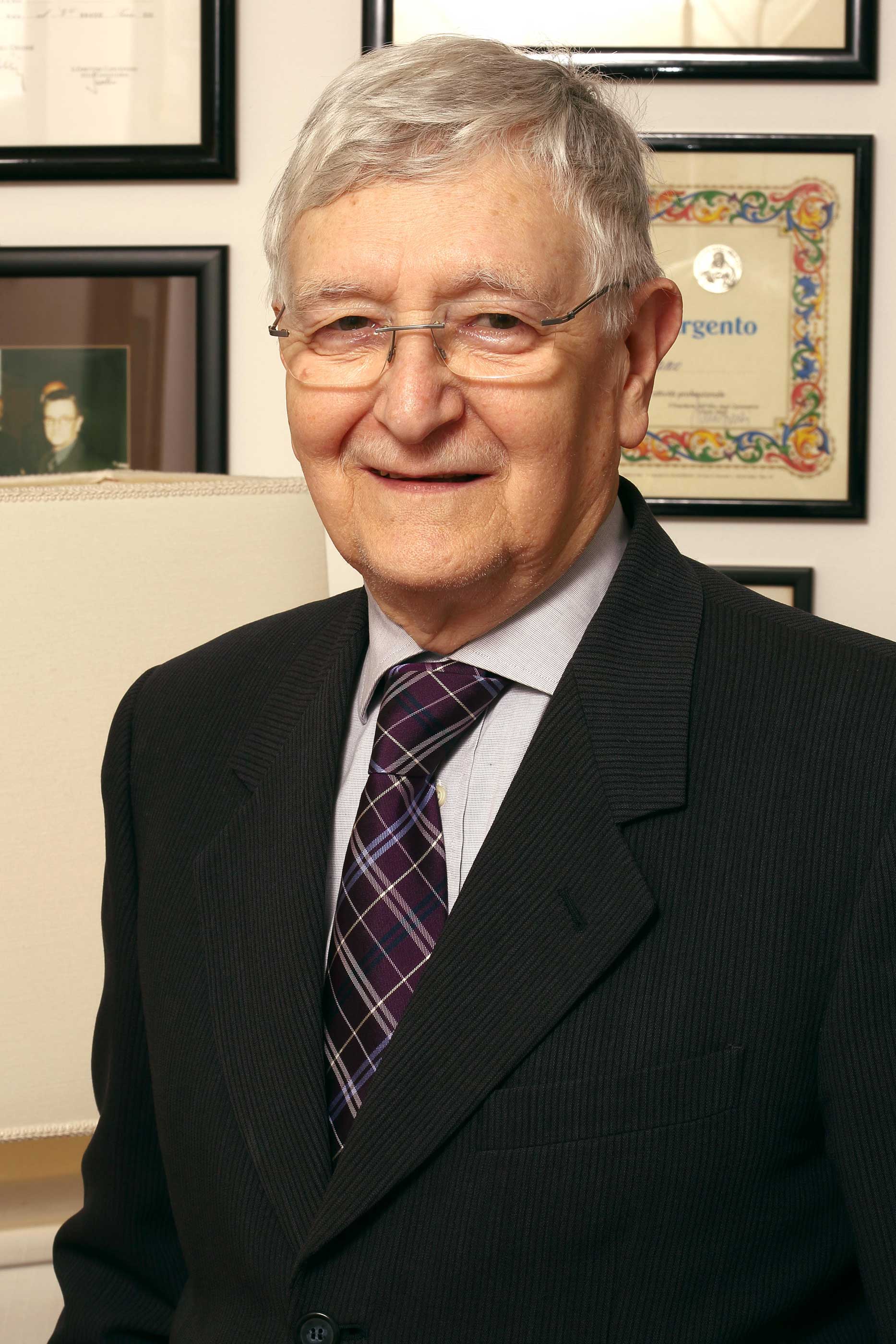 Cav. GIORDANO